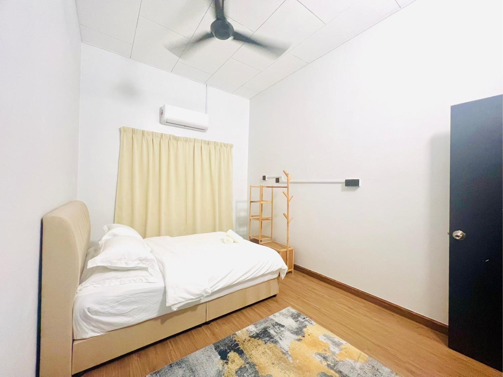 Quayside Cove Homestay - Corner House, Shah Alam Rimbayu Netflix Syok Tv Bbq Екстериор снимка